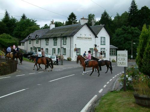 Bridge of Cally Hotel - image 12