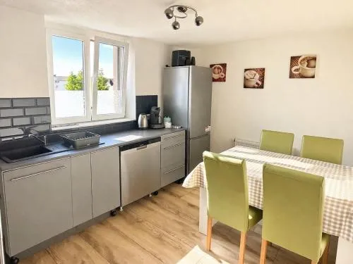 Ferienwohnung AyNa 3, direkt an der Schweizer Grenze, 4 Schlafzimmer in Bad Säckingen, Deutschland