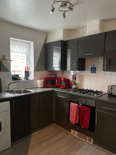 Crescent Apartment - Two bedroom - image 14