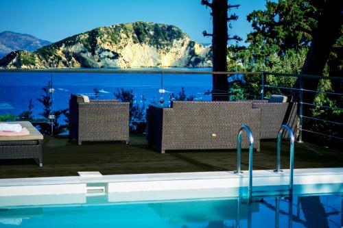 Exensian Villas & Suites - image 2