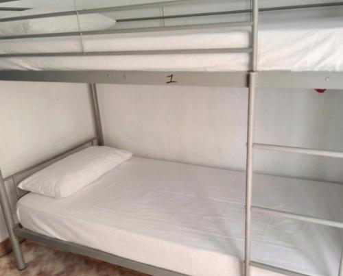 Shared room, female dormitory
