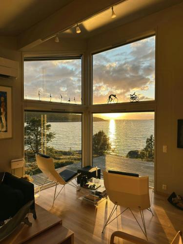 . Modern Cabin With Panoramic Views Of Vestfjorden