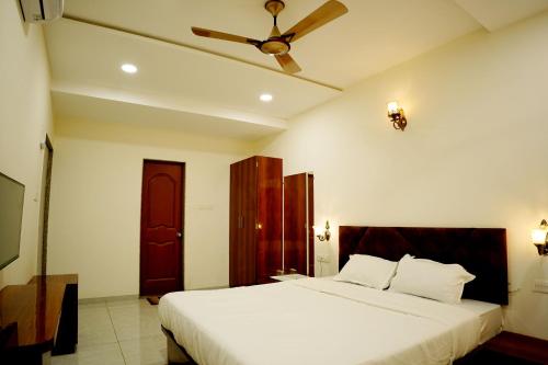 Hotel green hills 3