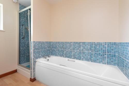 Hazel Croft - image 3