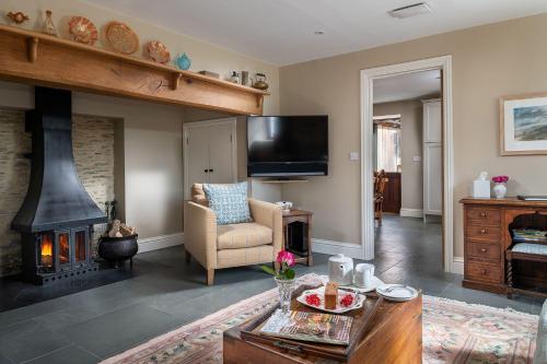 Stylish pet-friendly converted chapel on Exmoor gîte à louer Withypool