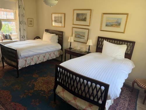 West Lexham Wellness & Retreat Centre - Tap to explore photos