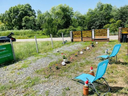 Camping La Ozan in Petrestii De Jos