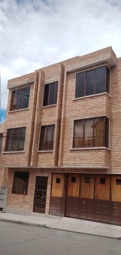 Hostal Cuenca Estévez y Pio Bravo