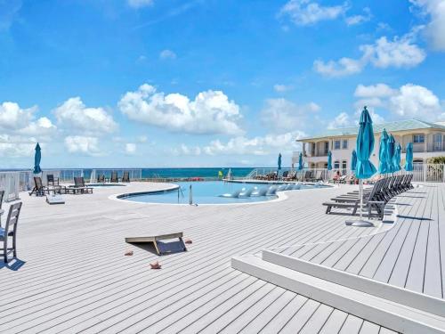 Perfect Beach Getaway! in Other