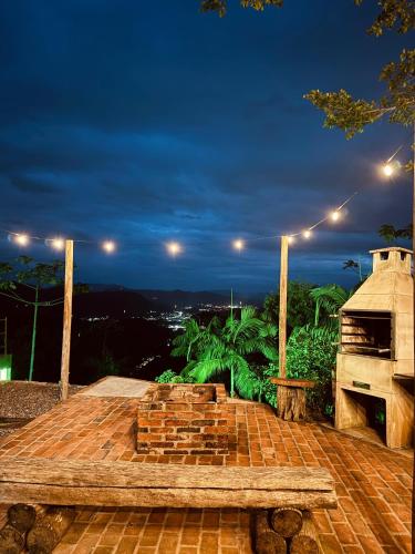 Apkārtne, Chalé Mirante dos Anjos (Chale Mirante dos Anjos) in Rodeio