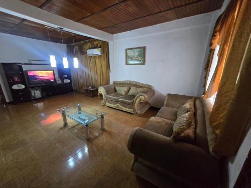 House or rooms for rent, additional transport in 波多拉克魯茲