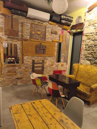1920's Rooms & Beds in 칼라마타