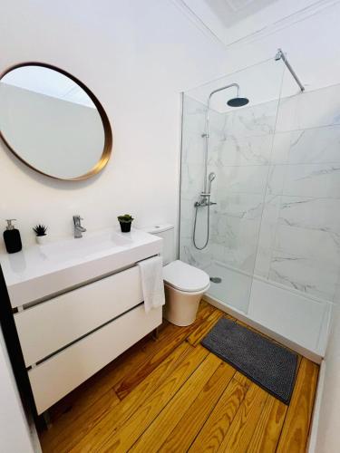 Lisbon 87 City Center Flat Ideal for Groups and Families 5