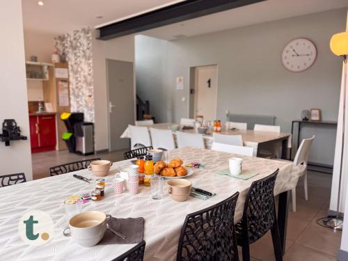 Tranquiloue - Chambres Familiales Espace de Coliving - 10min du PuyduFou - Les Aubretières
