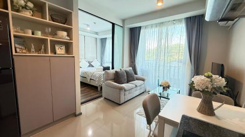 Facilities, 6th Avenue Surin by Win217 in Surin