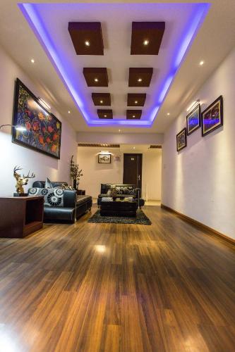 บริการและสิ่งอำนวยความสะดวก, โฮเต็ล ราจมาฮาล อินน์ (Hotel RajMahal Inn) in วิไชยนคร