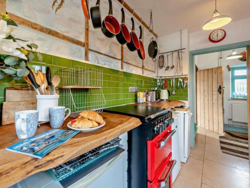 Facilities, 2 Bed in Haverfordwest oc-93577 in Marloes