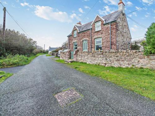 Facilities, 2 Bed in Haverfordwest oc-93577 in Marloes