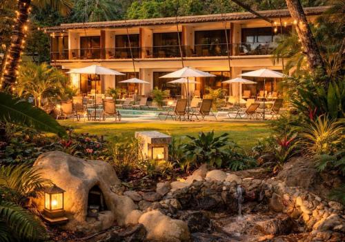 Exterior view, Miamar in Quepos
