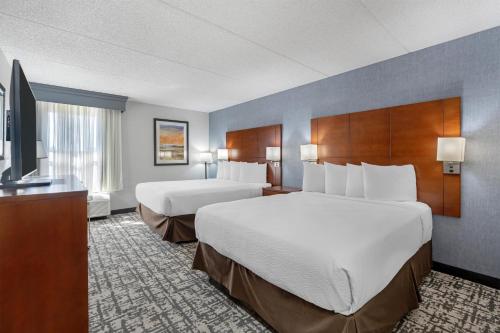 Best Western Plus Fresno Airport Hotel - image 16