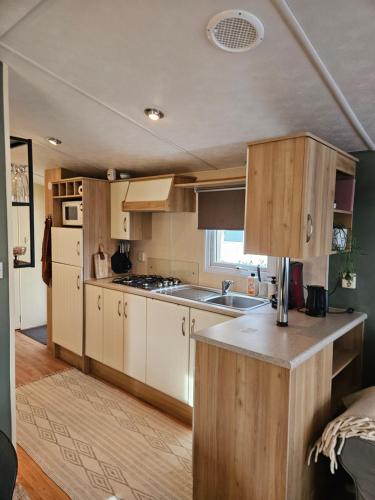 Létesítmények, 4 Persoons chalet in het Drents Friese Wold vlakbij Diever, Assen, Appelscha Olm29 (Olm29 Vakantiewoning in het Drents Friese Wold vlakbij Diever Zwembad, Animatie, Restaurant, Wandele) in Wateren