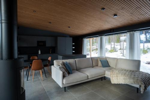 Villa Reki - Luxury Villa with Jacuzzi, Syote in Syote