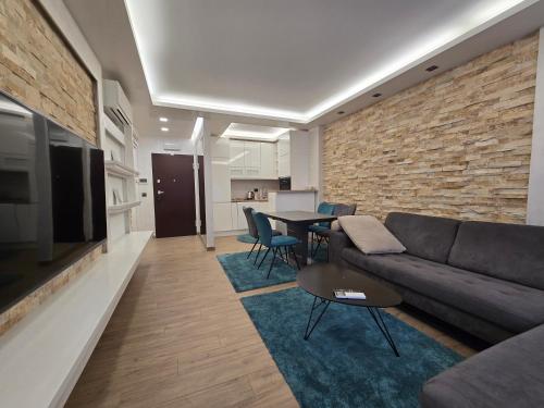 Anika Apartman