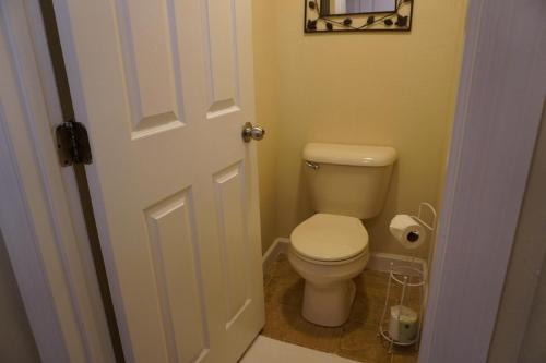 River Place Condos 209 1BR - image 24