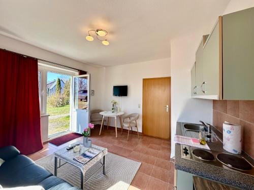 Ferienanlage "Uns Wiek Hus" Ferienwohnung 2 in Middelhagen, Deutschland