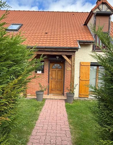 Maison avec jardin et parking privé 8 pers