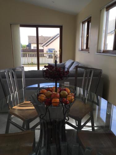 Long acre lodge Modern Family Lodge Sleeps 6 DevonCornwall Border in 克勞夫利鎮中心