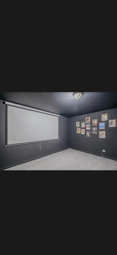 Maison avec salle cinéma, terrasse, jardin, trampoline & BBQ proche Strasbourg (Maison avec salle cinema, terrasse, jardin, trampoline & BBQ proche Strasbourg) in 蘭戈爾桑