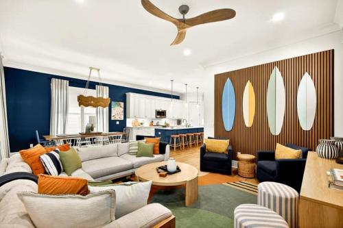 Luxury 6 Br Sleeps 18 Private Heated Pool Fire Pit in 힐튼 헤드 아이랜드 (SC)