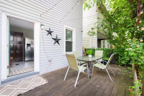 Historic Home in Ohio City Near W25! in Cleveland, USA