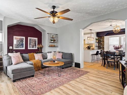 Newly Renovated and Designed Near Downtown, Cleveland