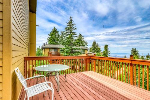 Mountain Retreat Slope Access 2 Decks in Shafer Butte