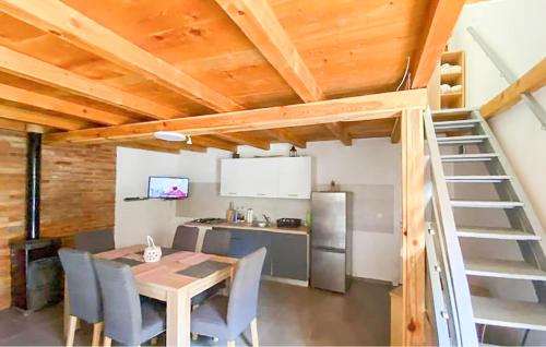virtuve, Gorgeous Home In Trilj in Grab