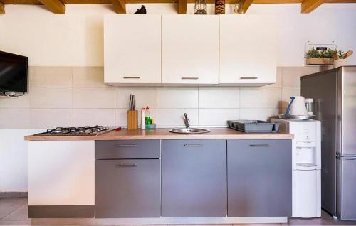 virtuve, Gorgeous Home In Trilj in Grab