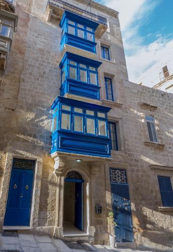 Valletta Kursara Port View - image 3