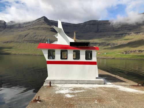 נוף, Captains Room - Havborg in Norðoyar
