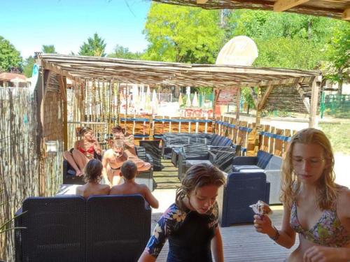 Mobil-home 4 pers, Terrasse - API-1-52-470 in La Cassagne