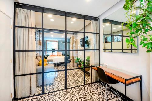 INDEPENDENCIA 2 · Small and Modern Apt for four - image 3