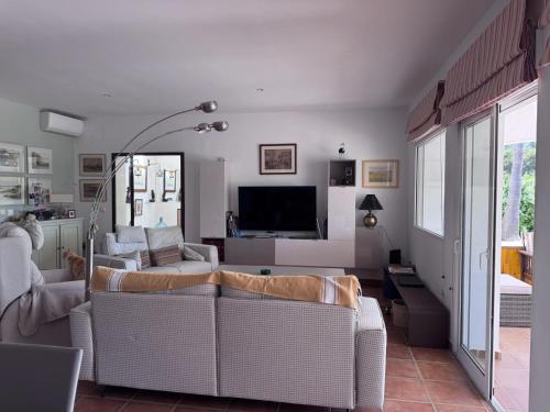 Villa con piscina privada en Beniarbeig - ES-373-61 in Beniarbeig