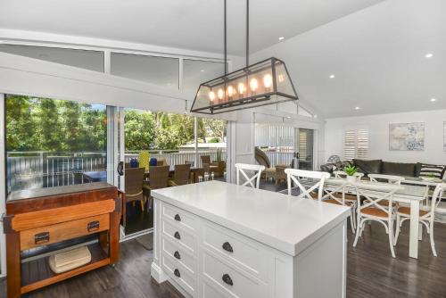 Margaret's Hamptons Beach House in Hawks Nest