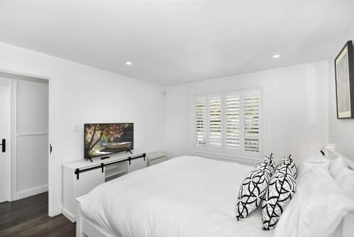 Margaret's Hamptons Beach House in Hawks Nest