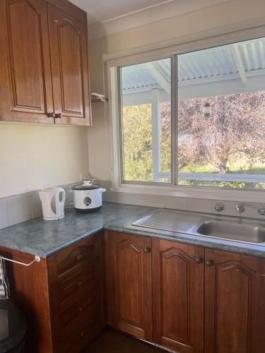 Campaspe Valley View 20 acres Farm Stay in Metcalfe