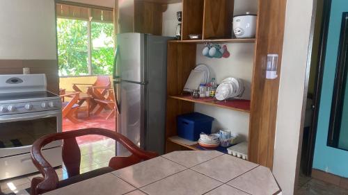 Casas de Campo Las Pavitas Cottages "Red Frog" in Puntarenas
