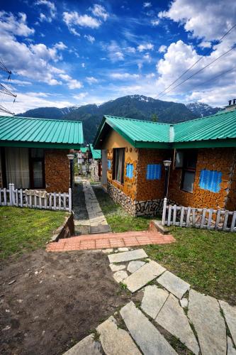 Aura Montane luxury cottages – khách sạn tại Prini