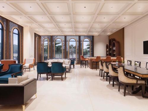 Bar/lounge, Mercure Lucknow Gomti Nagar in Lucknow