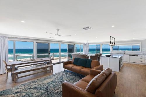 Beach House on Wyuna